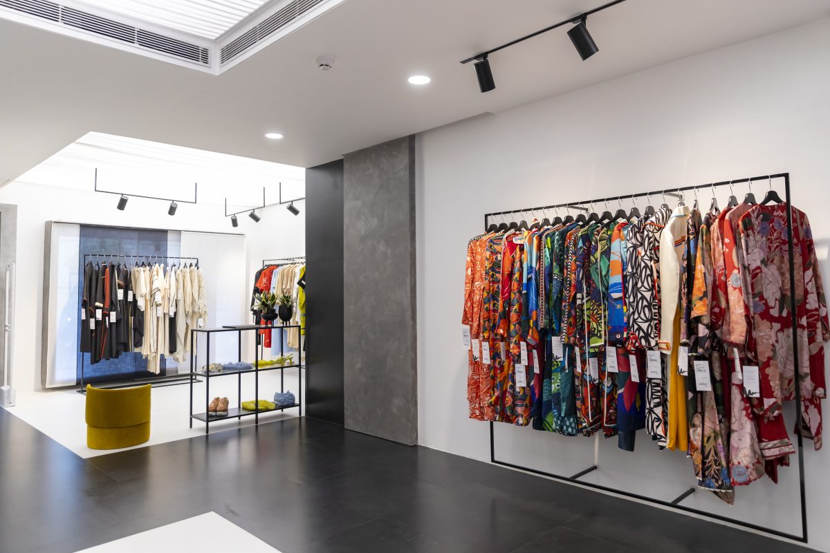 High-End Fashion & Accessories